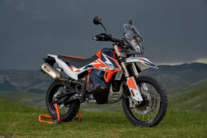 Read more about the article KTM 890 Adventure R Rally: 20 सितम्बर को एक धांसू bike हो रही है launch, specification जानिए